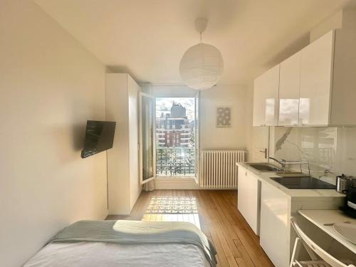 361 Suite Delon - Cosy Apartment Paris Center