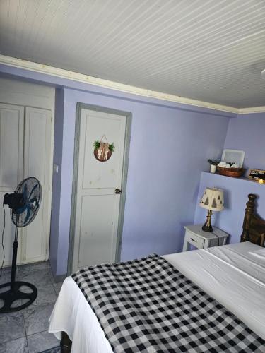 Postel nebo postele na pokoji v ubytování Beez Haven ocean view