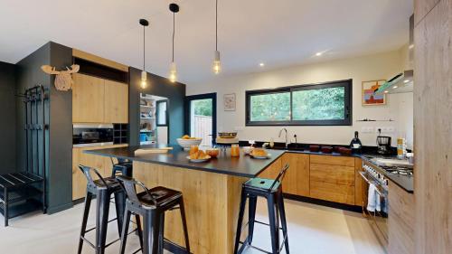 Η κουζίνα ή μικρή κουζίνα στο expat renting - Le Lumineux - Villa Design - Wi-Fi