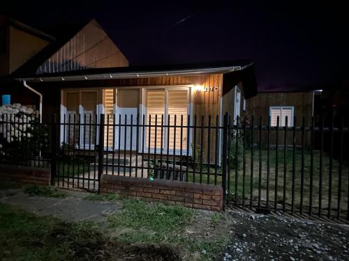 El edificio en el que está la casa vacacional