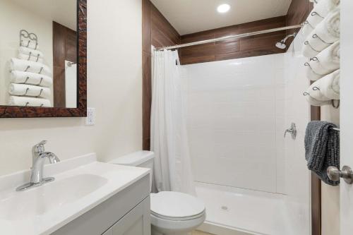 Un baño de Lighthouse Lodge 3