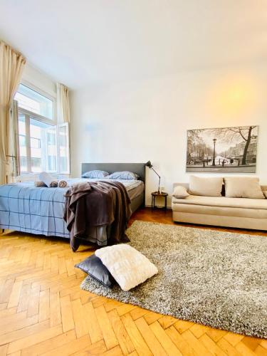 Affordable Room in Villa, With Garden & Parking