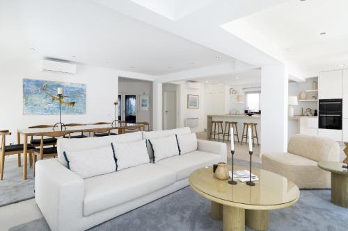 Villa Cyan by SAPvillas