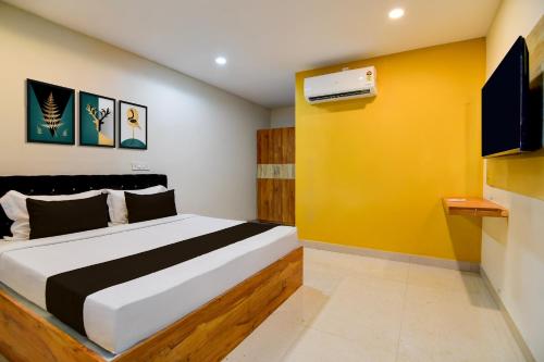 Katil atau katil-katil dalam bilik di Hotel O MOODY MOON.02