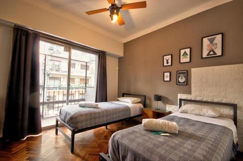Katil atau katil-katil dalam bilik di Play Hostel Soho