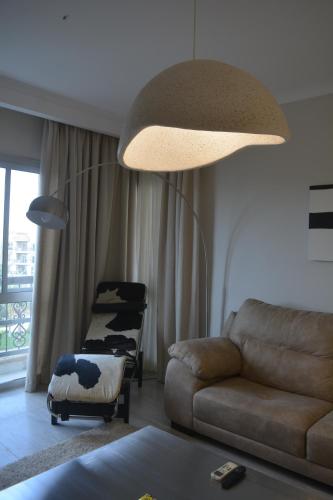 Host Prime Grand Apartment