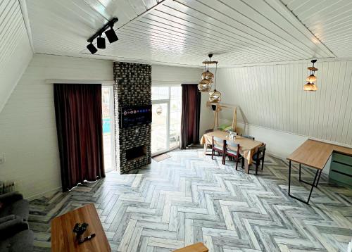 Χώρος καθιστικού στο Mountain view bungalow
