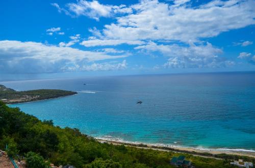 Fotografie z fotogalerie ubytování New Condo Eternal Sea - 3 Bedrooms v destinaci Koolbaai