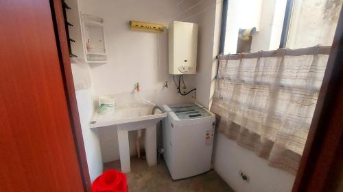 Η κουζίνα ή μικρή κουζίνα στο Departamento en pleno centro en Edificio