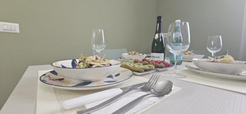 CARLO FARINI 72 SUPERIOR APARTMENT - Private Parking - Milano Centro photo 43