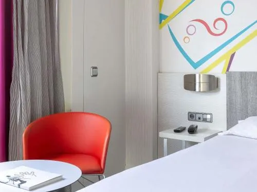 Ibis Styles Madrid Prado photo 14