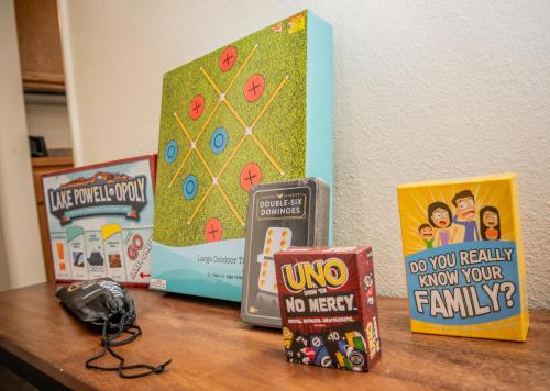 a table with a bunch of books on it at Remodeled Family Retreat 15ppl in Page