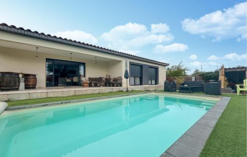 Lovely Home In St-Genies-De-Comolas