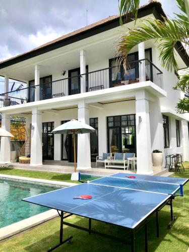 Villa Sakayana 4BR Canggu