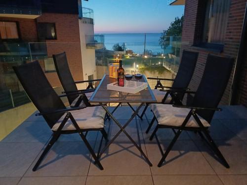 Apartament DELFINにあるバルコニーまたはテラス