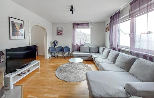 Gallery image of 4 Bedroom Beautiful Home In Åstorp in Åstorp