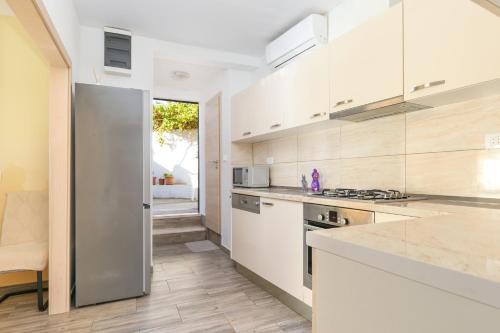 Apartments with WiFi Split - 24915