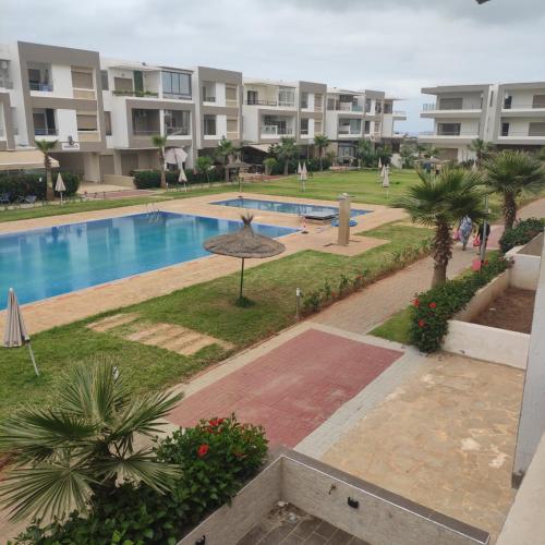 Бассейн в Malaga Beach MANSOURIA или поблизости