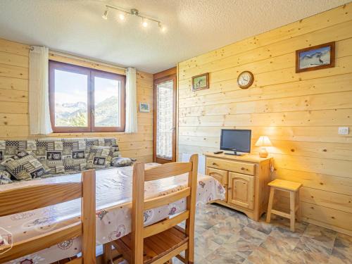 Charmant 2 pièces avec wifi, proche ski - FR-1-840-58