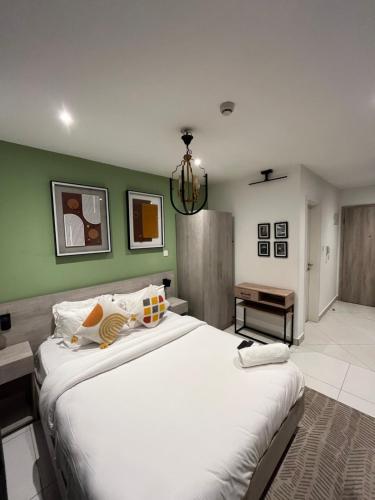 Ένα ή περισσότερα κρεβάτια σε δωμάτιο στο Easy stay at Loxwood