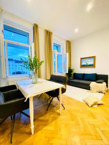 Comfortable 1BR Apartment By Westbahnhof