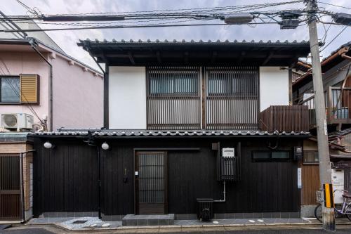 上黒門町葵