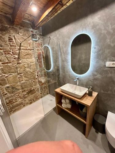 Boutique Heritage Room 2