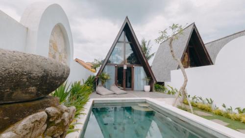 Бассейн в Tropical modern 1 bedroom close to canggu или поблизости
