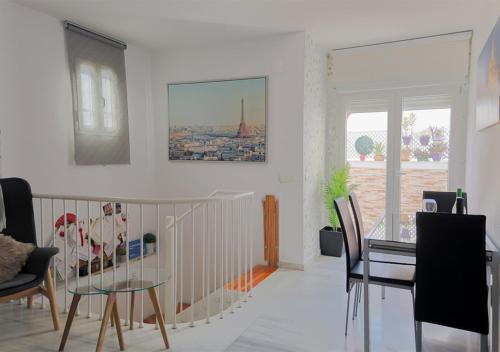 Atico Duplex Marques de Reyes photo 9