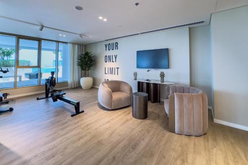 Relaxing Beach Access 1 Bedroom in Grand Bleu