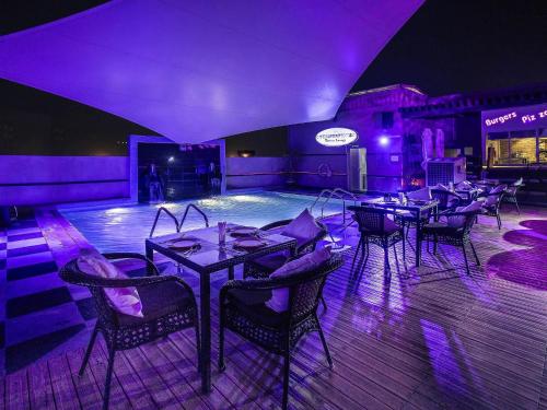 Galería fotográfica de Mercure Gold Hotel Jumeirah Dubai by Accor en Dubái