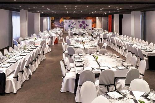 Restaurace v ubytování Hotel Ibis Styles La Rioja Arnedo