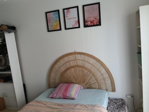 Mina Room