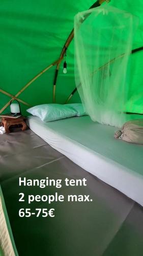 Gallery image of Camping des 3 Pommiers - Tentes Safari in Houyet
