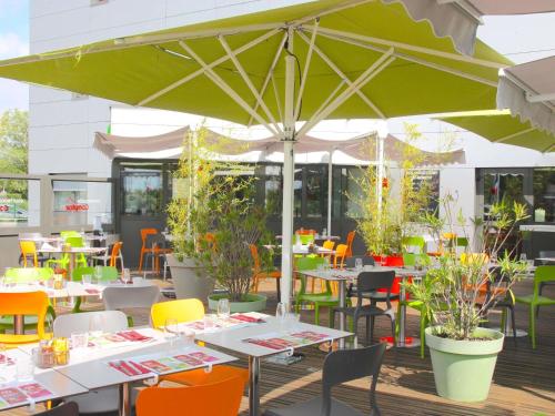 Εστιατόριο ή άλλο μέρος για φαγητό στο ibis Styles Romans-Valence Gare TGV