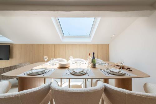 3-Br Attic Duplex Heart of Cannes