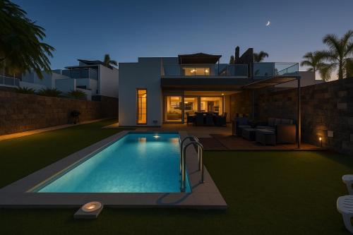 Villa Playa del Duque, Costa Adeje by Paramount Holidays