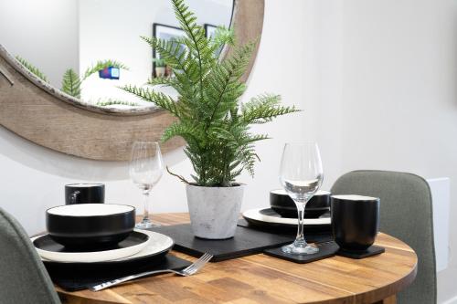 Luxury Waterfront Apartment - Liverpool City Centre - Sleeps 4 photo 18