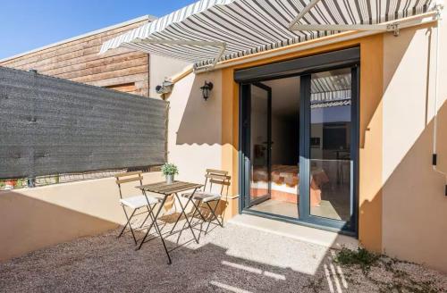 Studio de luxe avec cour ensoleillée