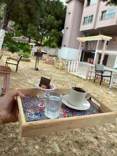 Το κτήριο όπου στεγάζεται  το bed & breakfast