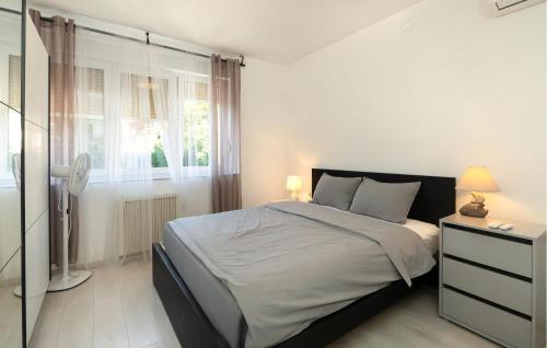 2 Bedroom Beautiful Apartment In Rijeka