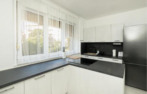 2 Bedroom Beautiful Apartment In Rijeka