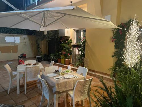 Un restaurante u otro lugar para comer en L’abete bianco