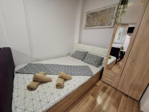 Ένα ή περισσότερα κρεβάτια σε δωμάτιο στο Ruse Charm Studio 1