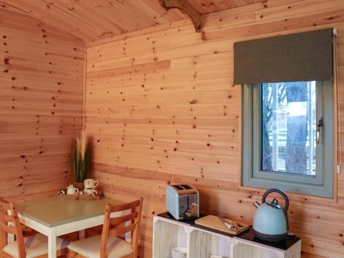 Φωτογραφία από το άλμπουμ του Shepherds Hut One - Uk48784 σε Llangefni