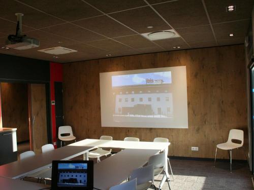 TV/Unterhaltungsangebot in der Unterkunft ibis Montceau les Mines