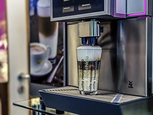 Køkken eller tekøkken på Mercure Frankfurt City Messe