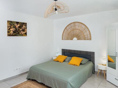Postel nebo postele na pokoji v ubytování Villa Armony Zen, Havre de Paix