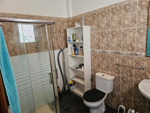 Phòng tắm tại Casa Rita La Caleta de Arico