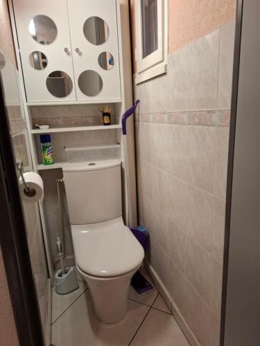 Appartement avec place de parking et accès piscine privée